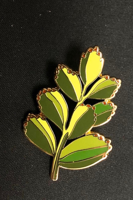Bears Paws Lapel Pin Badge